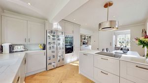 Photo 11- click for photo gallery